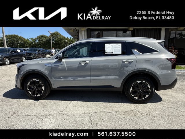 Used 2026 Kia Sorento S w/ S Panoramic Sunroof Package FWD image 5