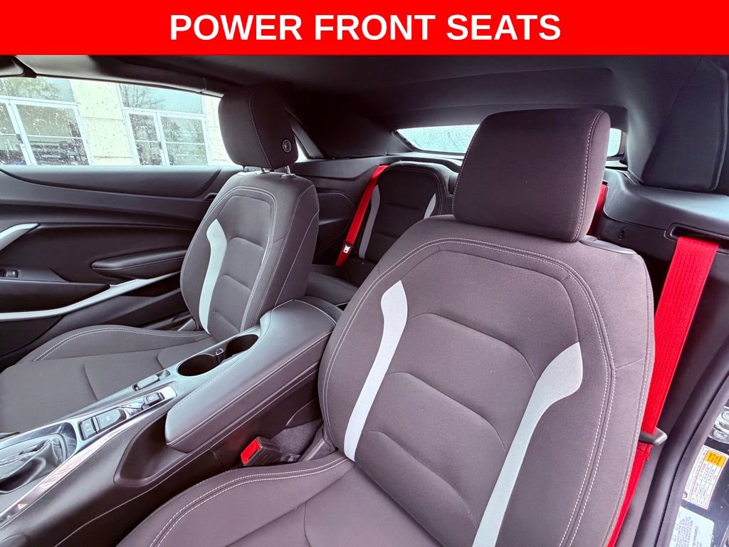 Used 2023 Chevrolet Camaro LT w/ RS Package image 10