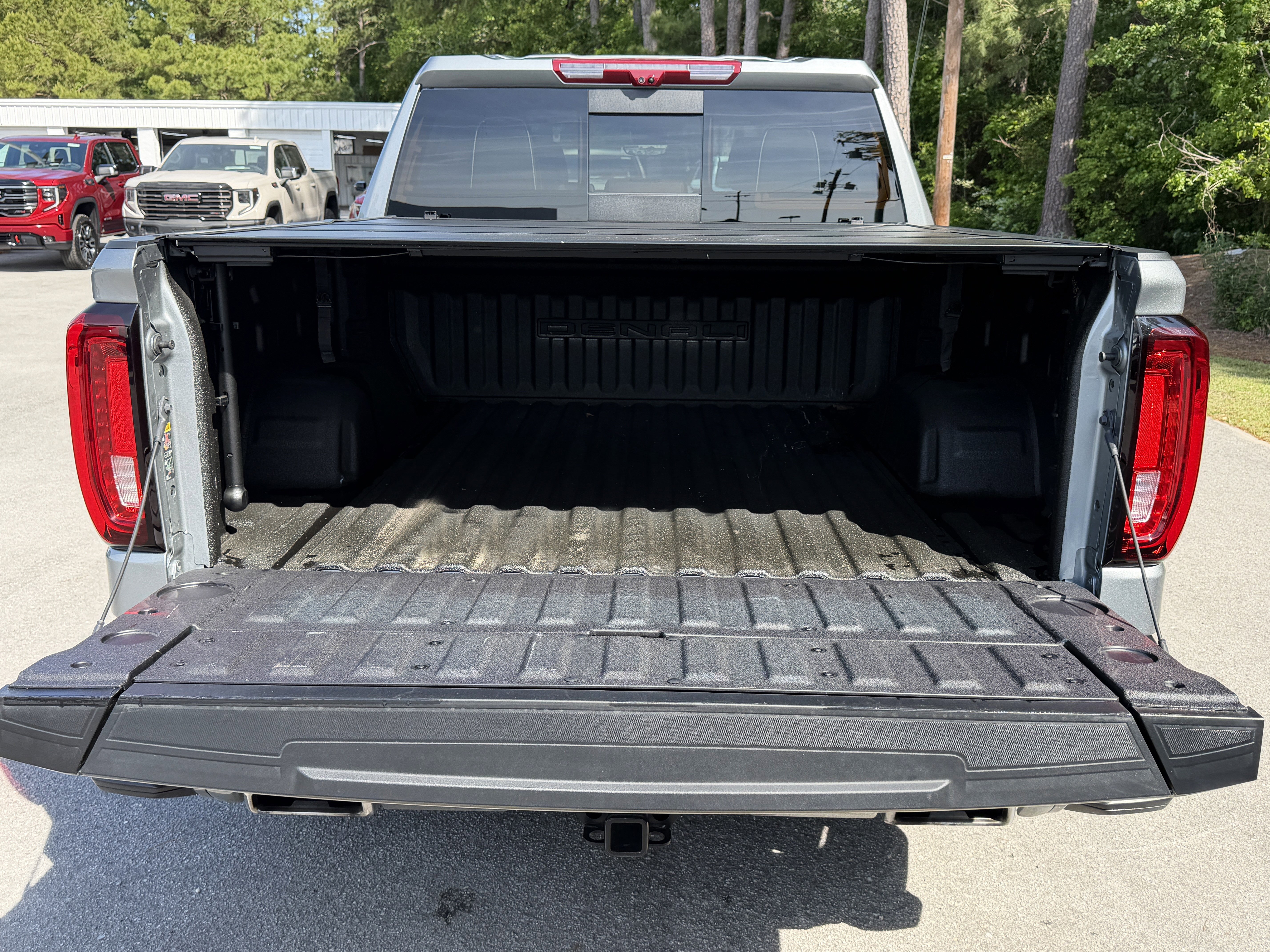 Used 2024 GMC Sierra 1500 Denali Ultimate AWD/4WD image 4