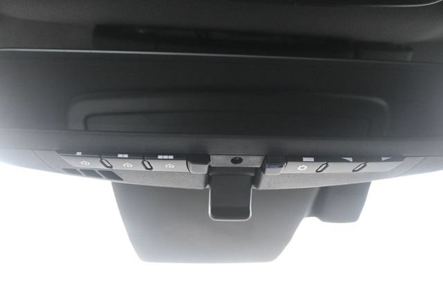 Used 2022 Toyota Sienna Platinum FWD image 22