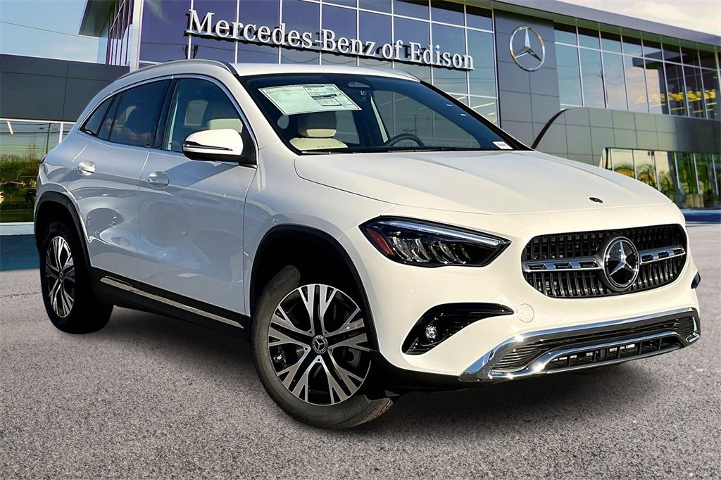 New 2026 Mercedes-Benz GLA 250 4MATIC