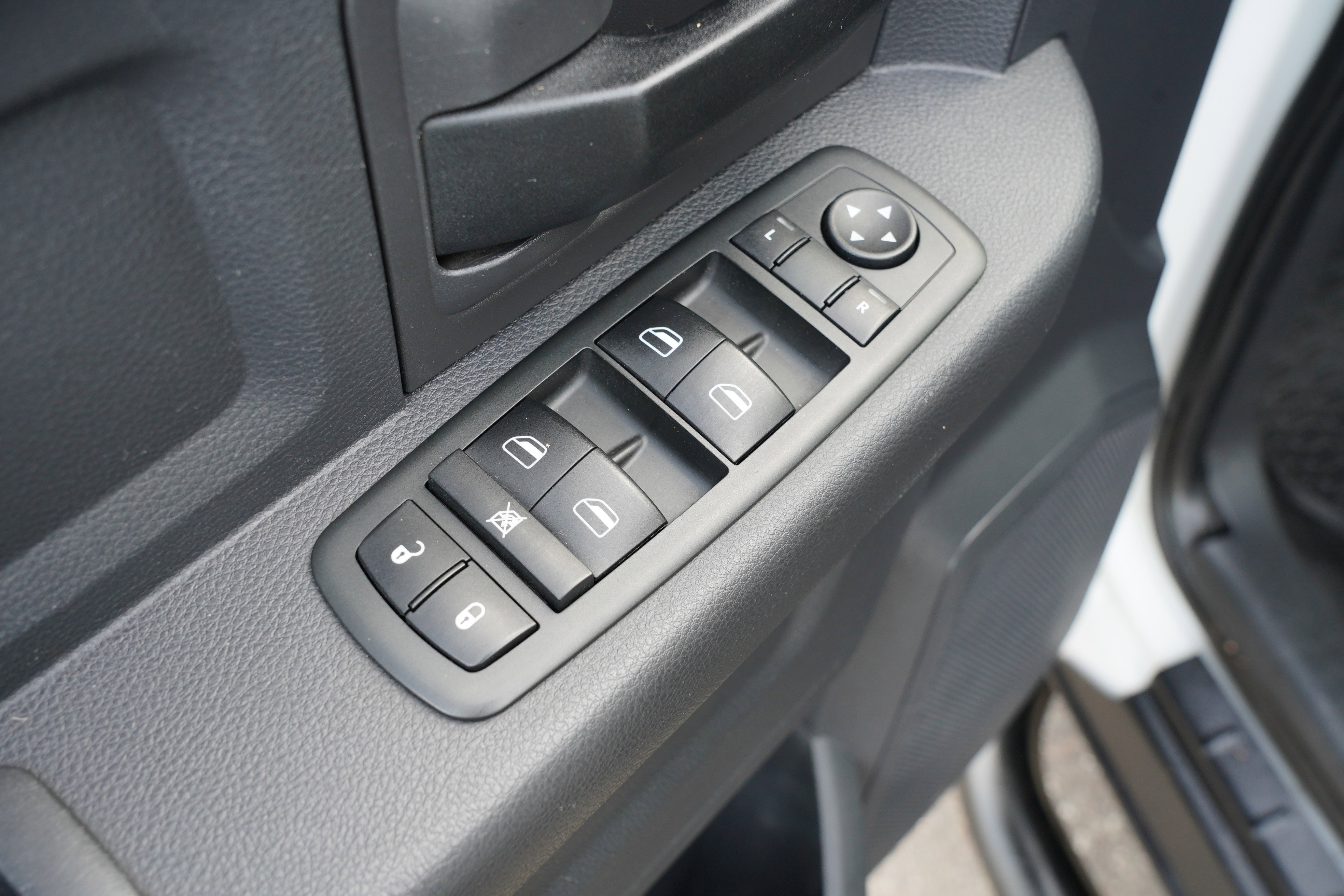 Used 2010 Dodge Ram 2500 Truck ST w/ ST Popular Equipment Group image 17