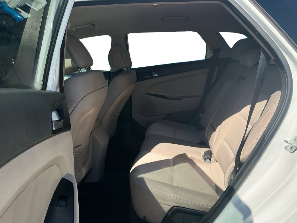 Used 2016 Hyundai Tucson SE w/ Option Group 02 FWD image 21