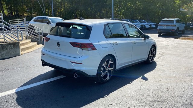 New 2025 Volkswagen GTI SE image 5