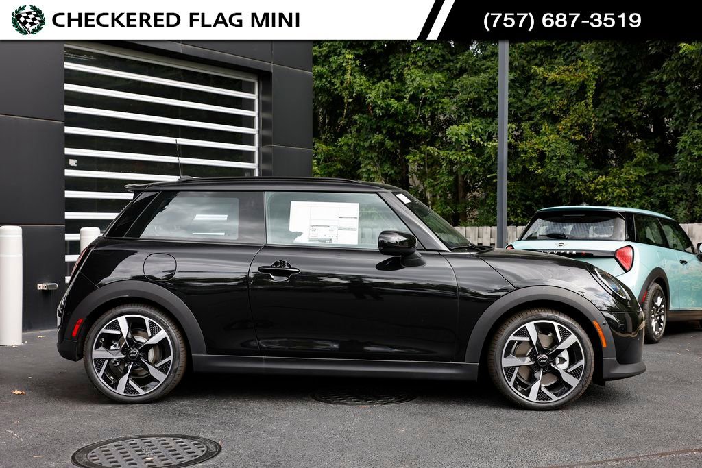 Used 2025 MINI Cooper S FWD image 4