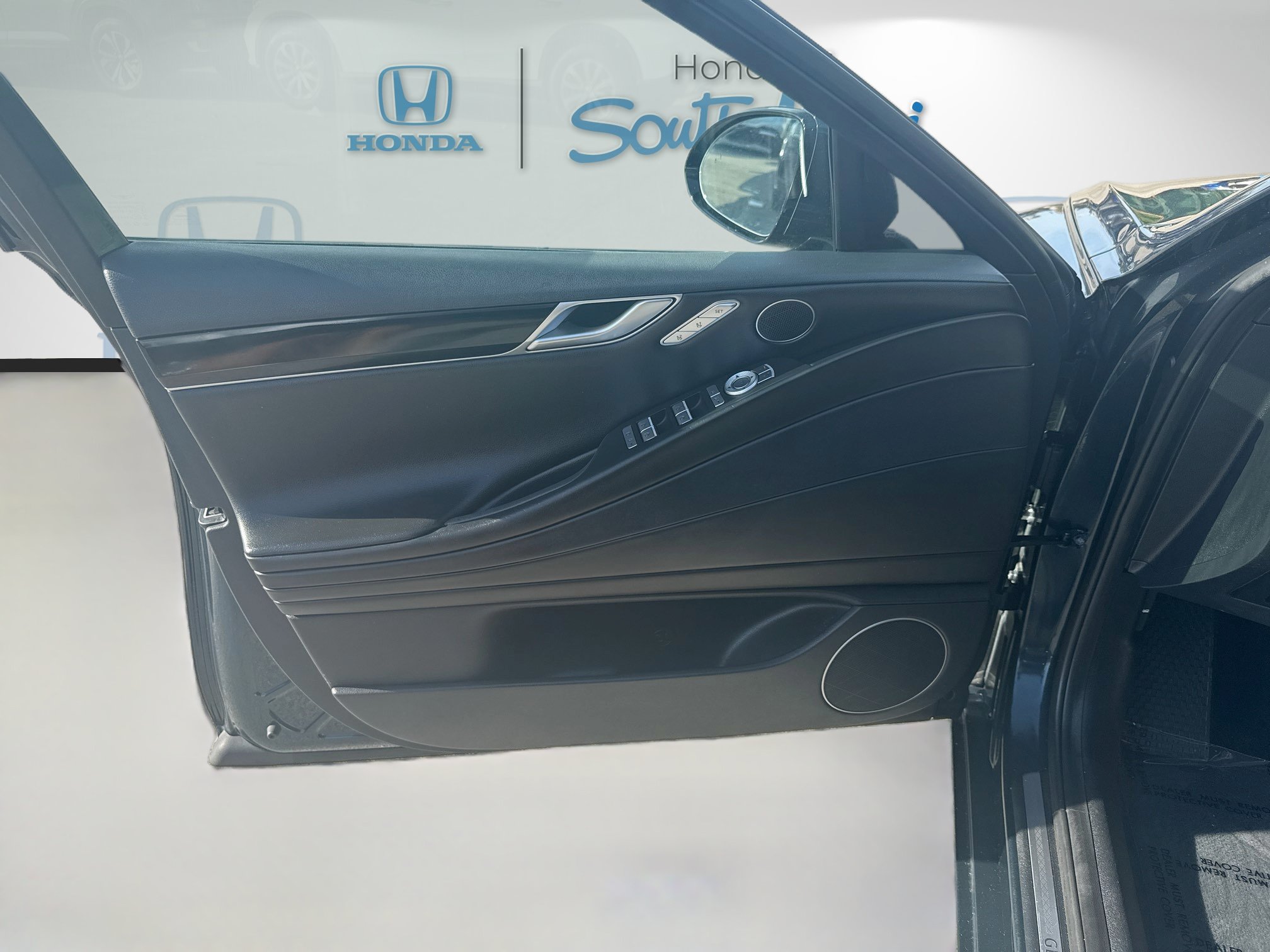 Used 2021 Genesis G80 2.5T RWD image 20