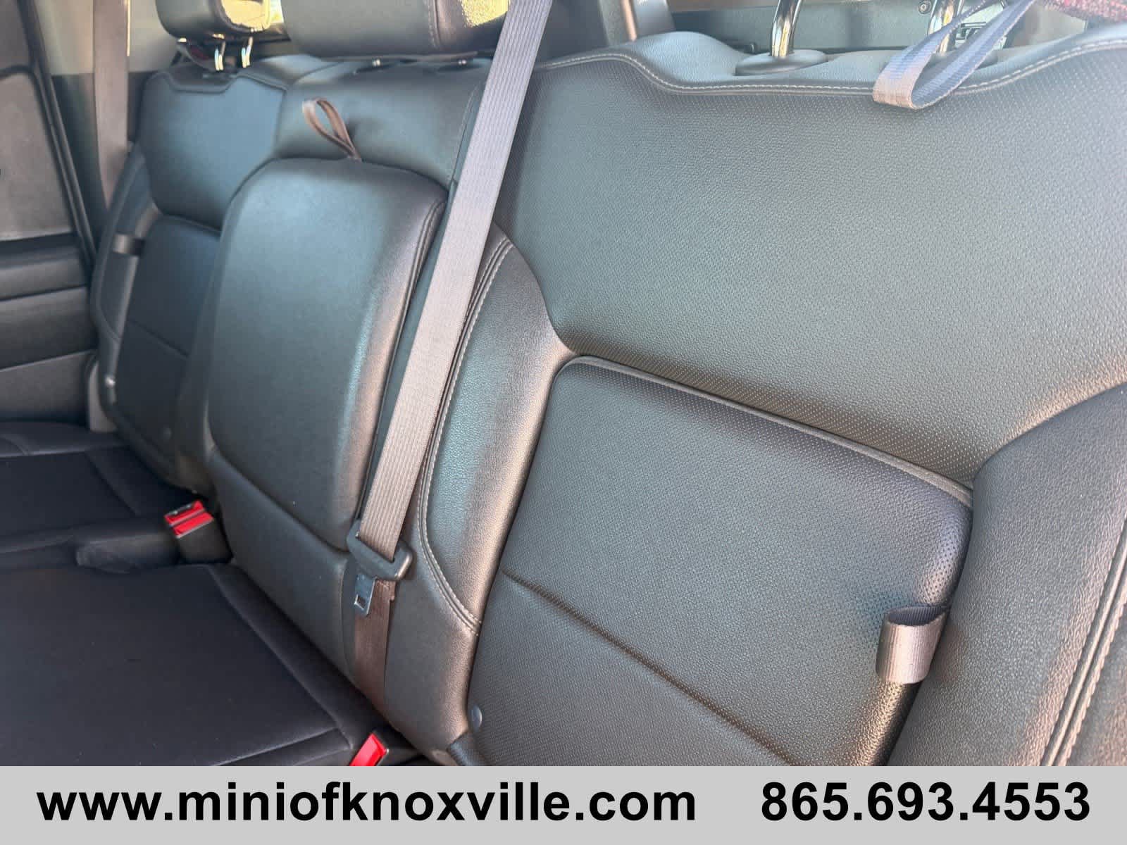 Used 2023 Chevrolet Silverado 1500 LTZ w/ LTZ Convenience Package II AWD/4WD image 17