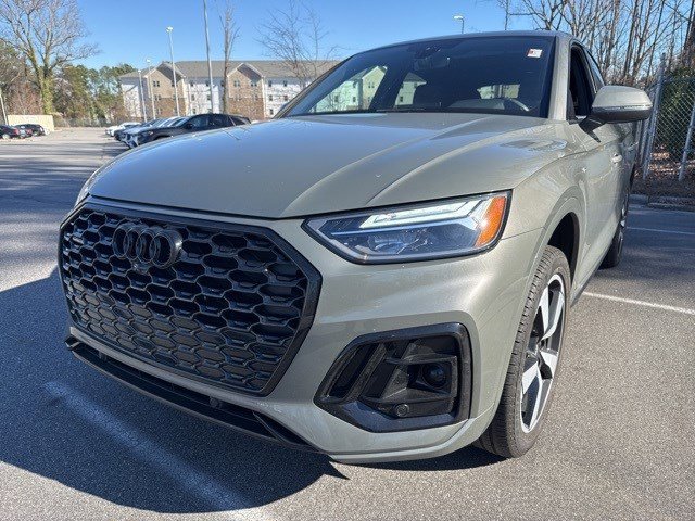 Used 2024 Audi Q5 2.0T Premium Plus w/ Premium Plus Package