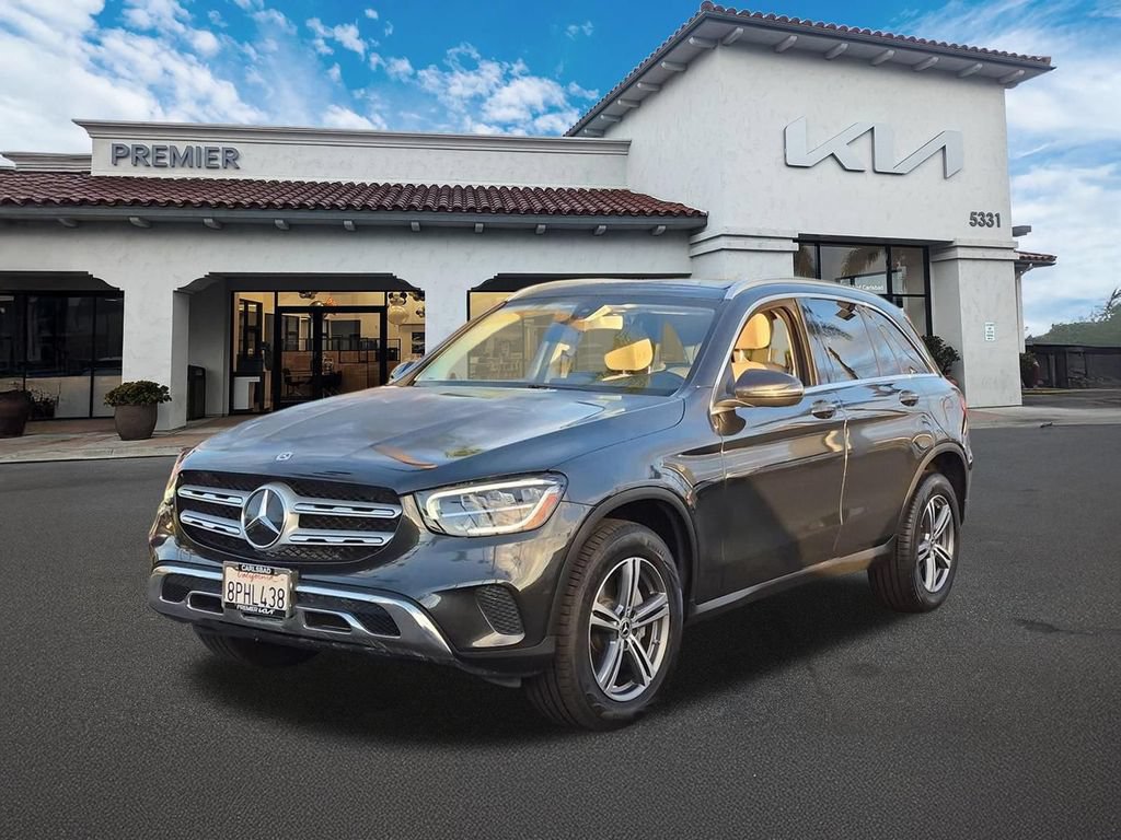 Used 2020 Mercedes-Benz GLC 300 image 4