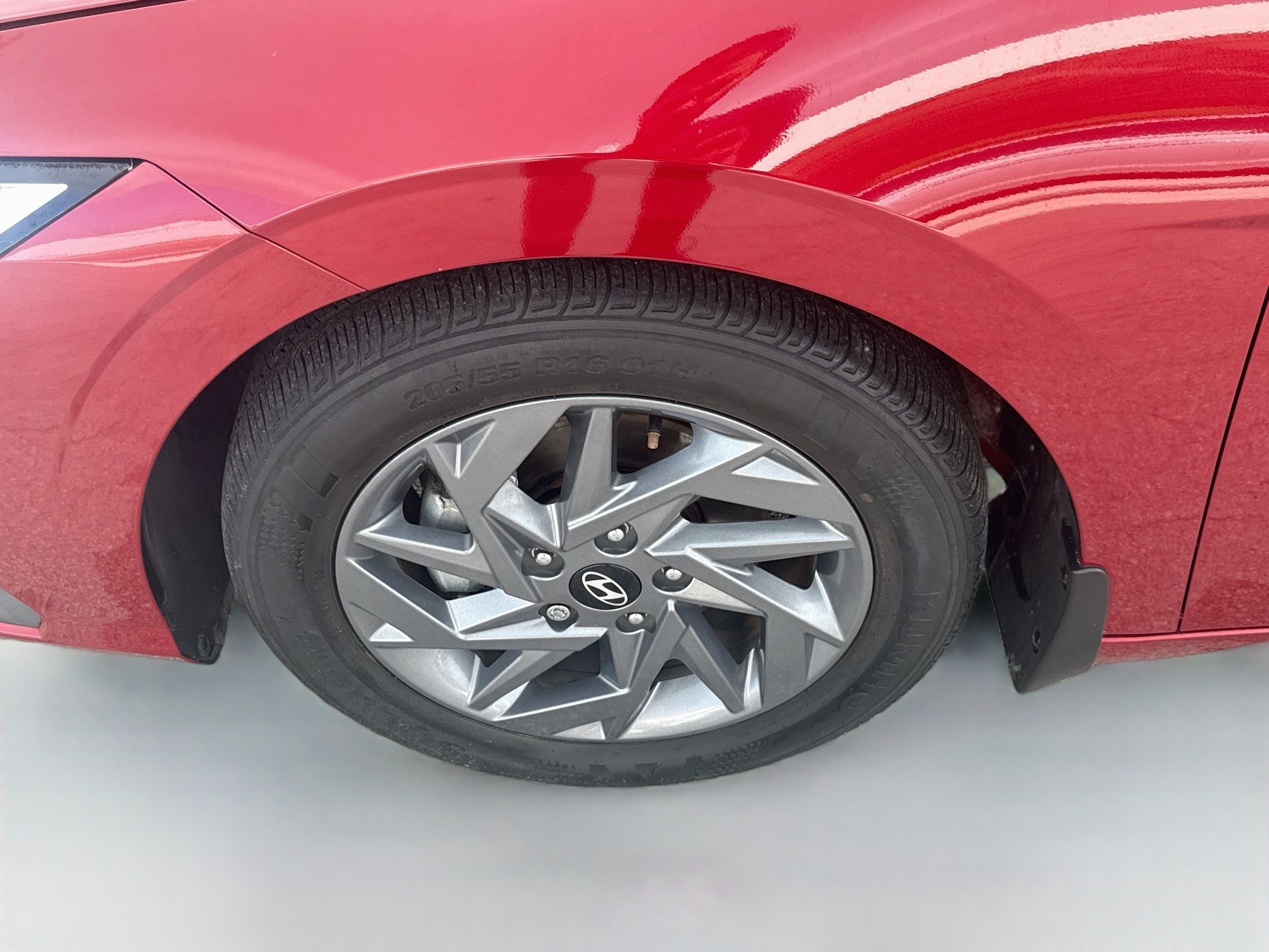 Used 2024 Hyundai Elantra SEL FWD image 33