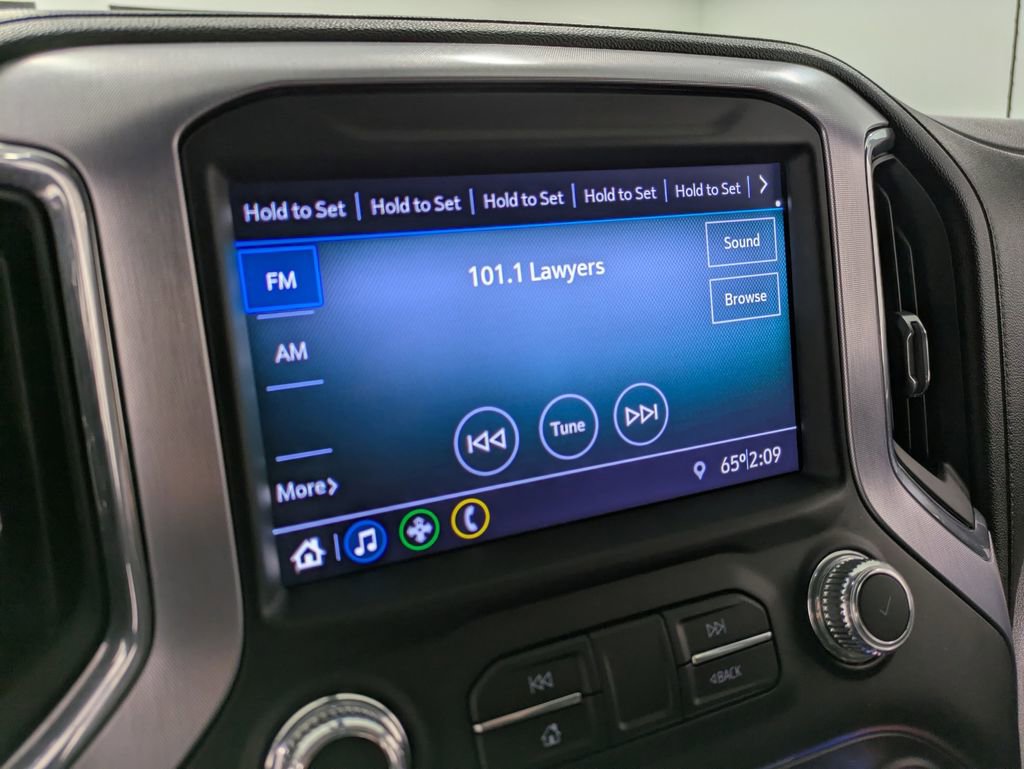 Used 2020 GMC Sierra 1500 Elevation w/ Elevation Value Package AWD/4WD image 12