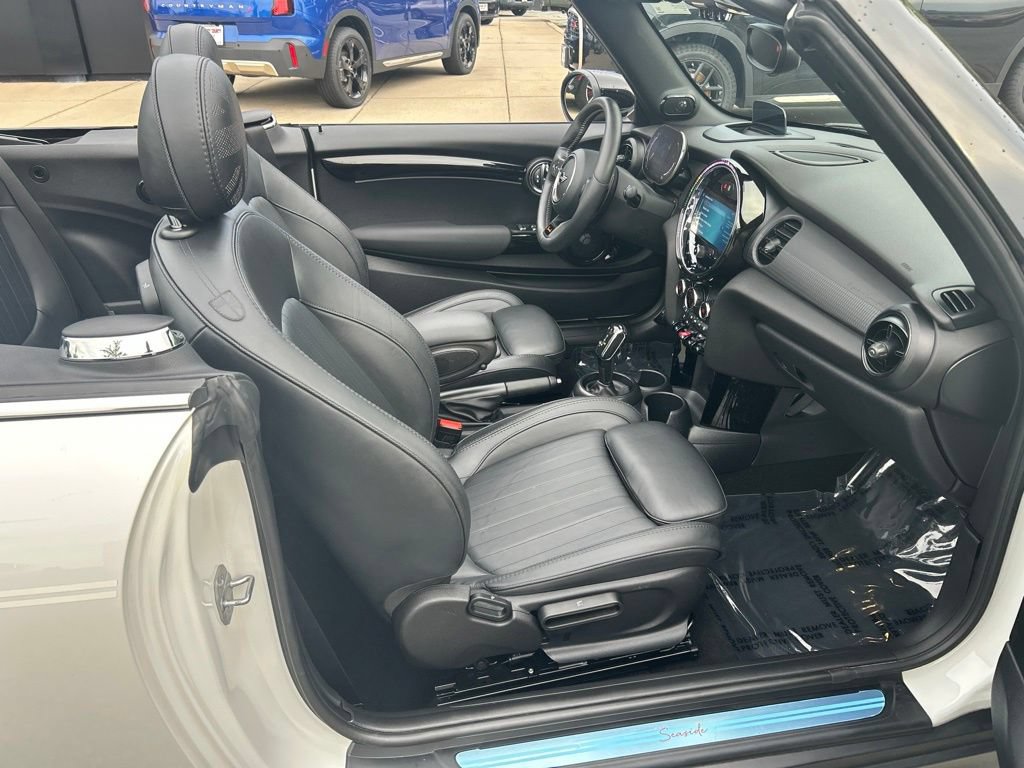 Used 2024 MINI Cooper S w/ Seaside Edition FWD image 33