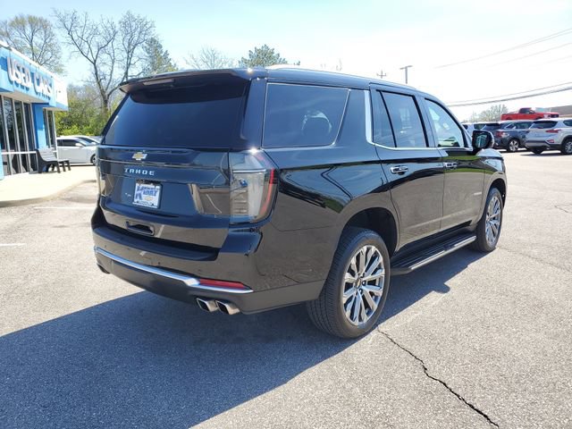 Used 2025 Chevrolet Tahoe High Country AWD/4WD image 4