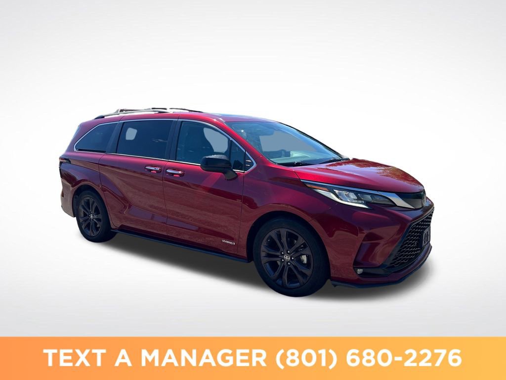 Used 2021 Toyota Sienna XSE w/ XSE Plus Package FWD image 7