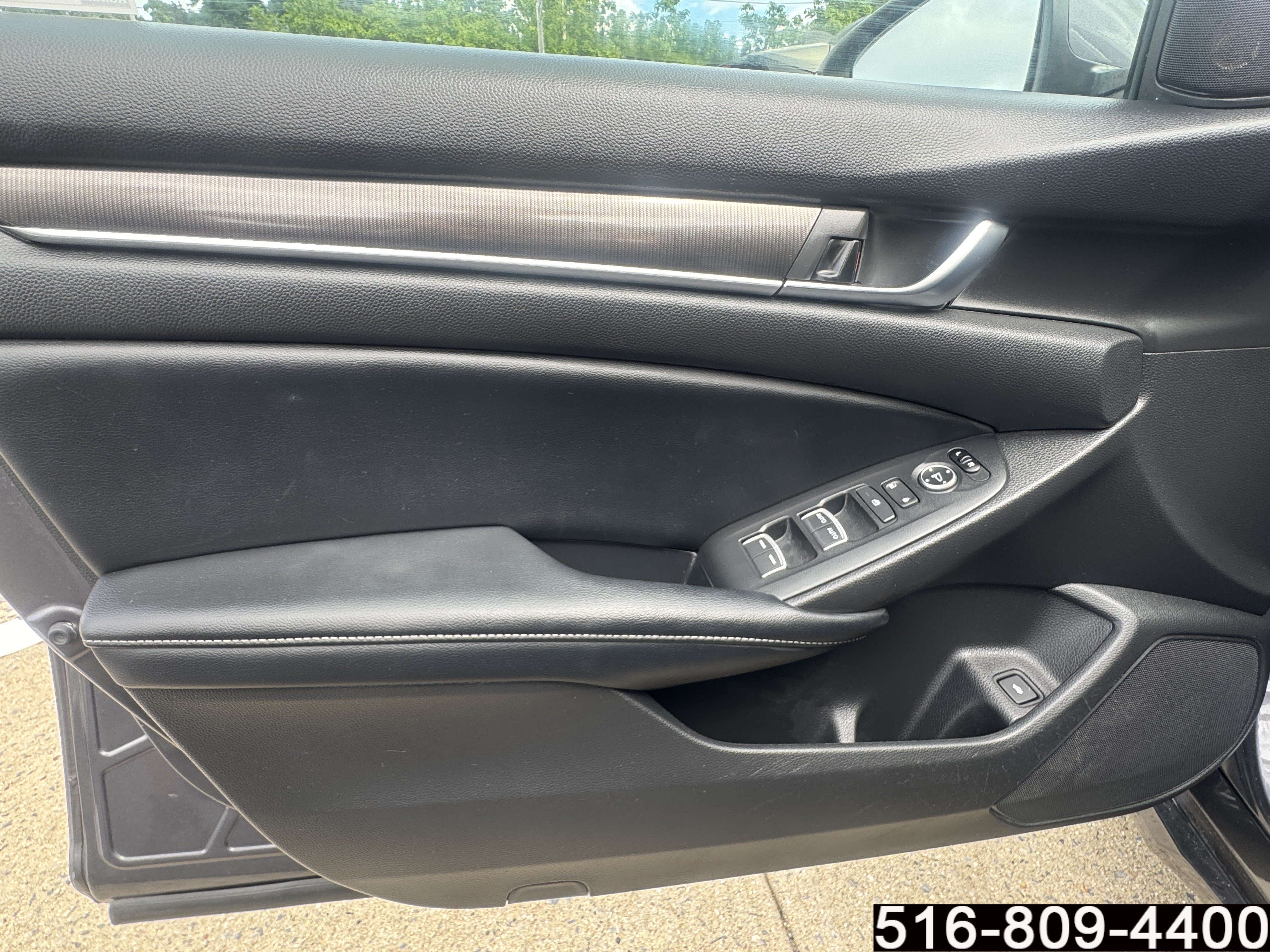 Used 2018 Honda Accord Sport image 25