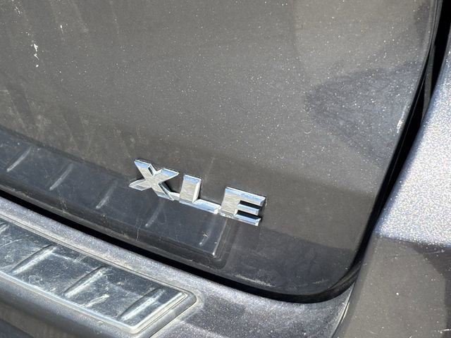 Used 2018 Toyota Highlander XLE FWD image 4