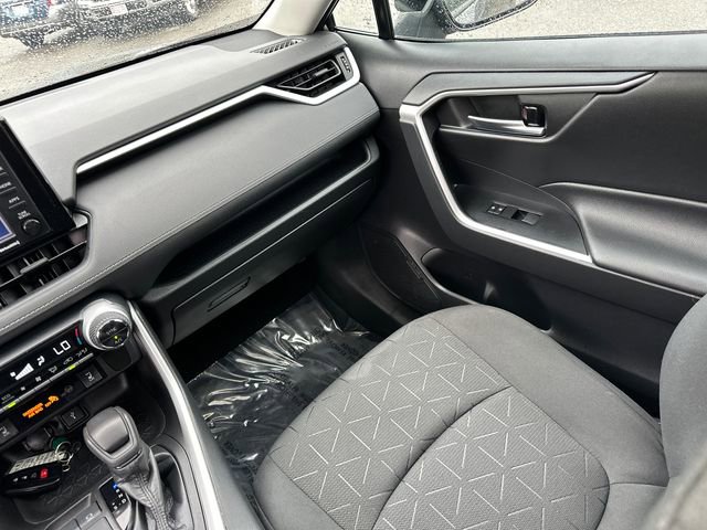 Used 2021 Toyota RAV4 XLE w/ Convenience Package AWD/4WD image 23