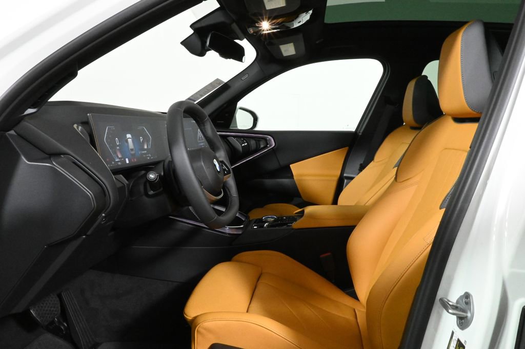 Used 2025 BMW X3 xDrive30i w/ Premium Package image 3