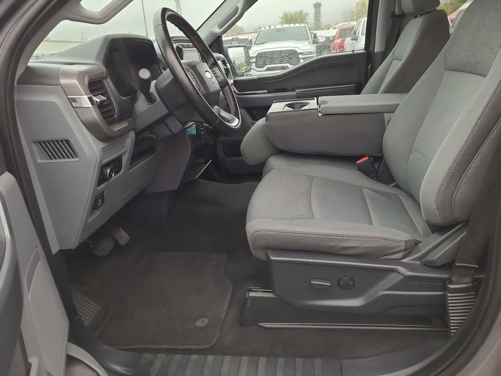 Used 2024 Ford F150 XLT image 19