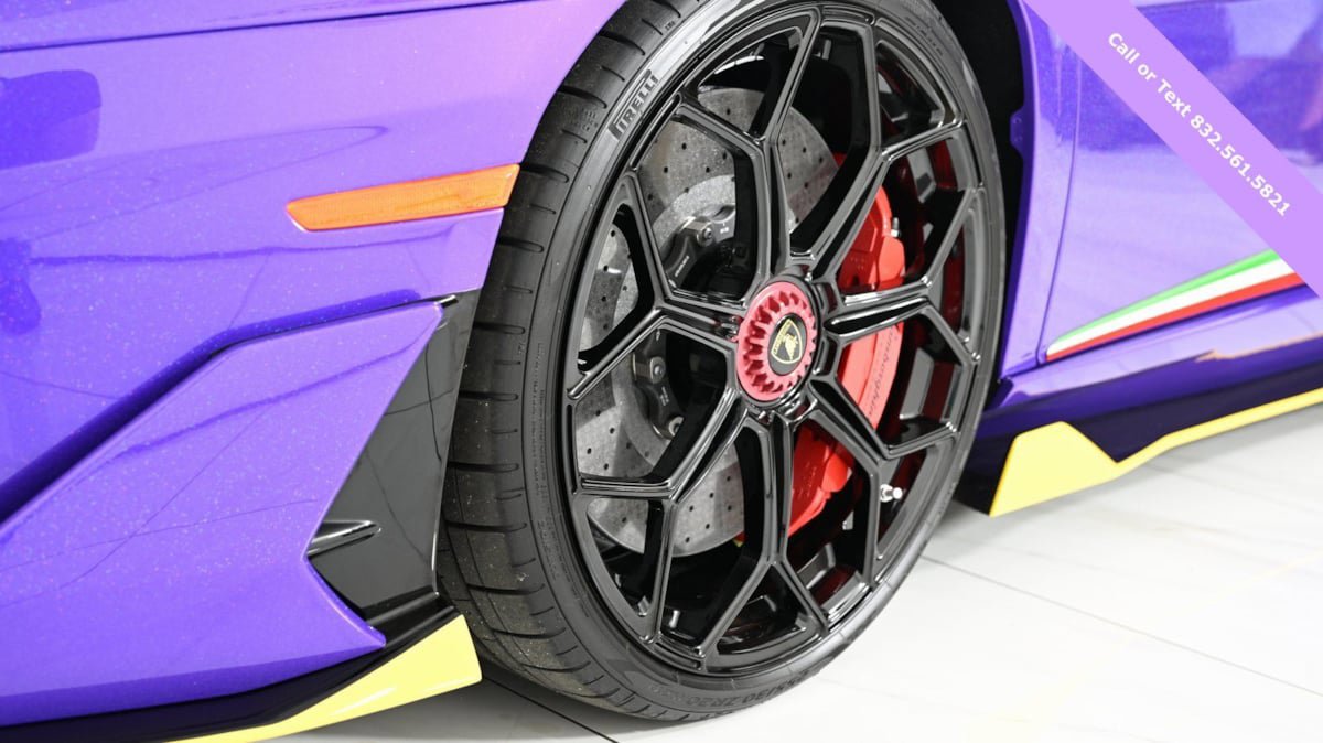 Used 2021 Lamborghini Aventador SVJ AWD/4WD image 57