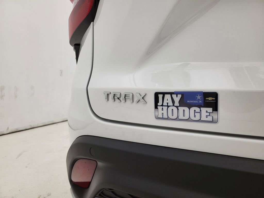 New 2026 Chevrolet Trax LT w/ Driver Confidence Package image 20