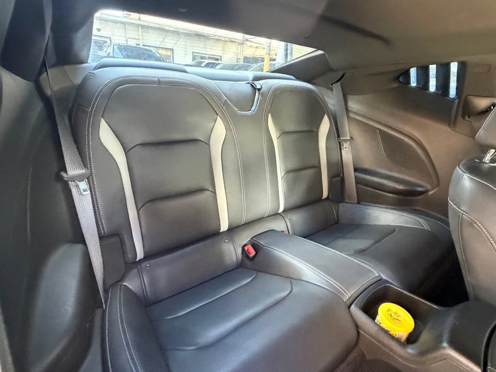 Used 2019 Chevrolet Camaro SS RWD image 13
