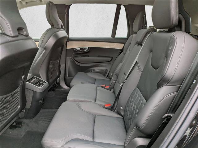 Used 2026 Volvo XC90 B5 Plus w/ Protection Package image 19