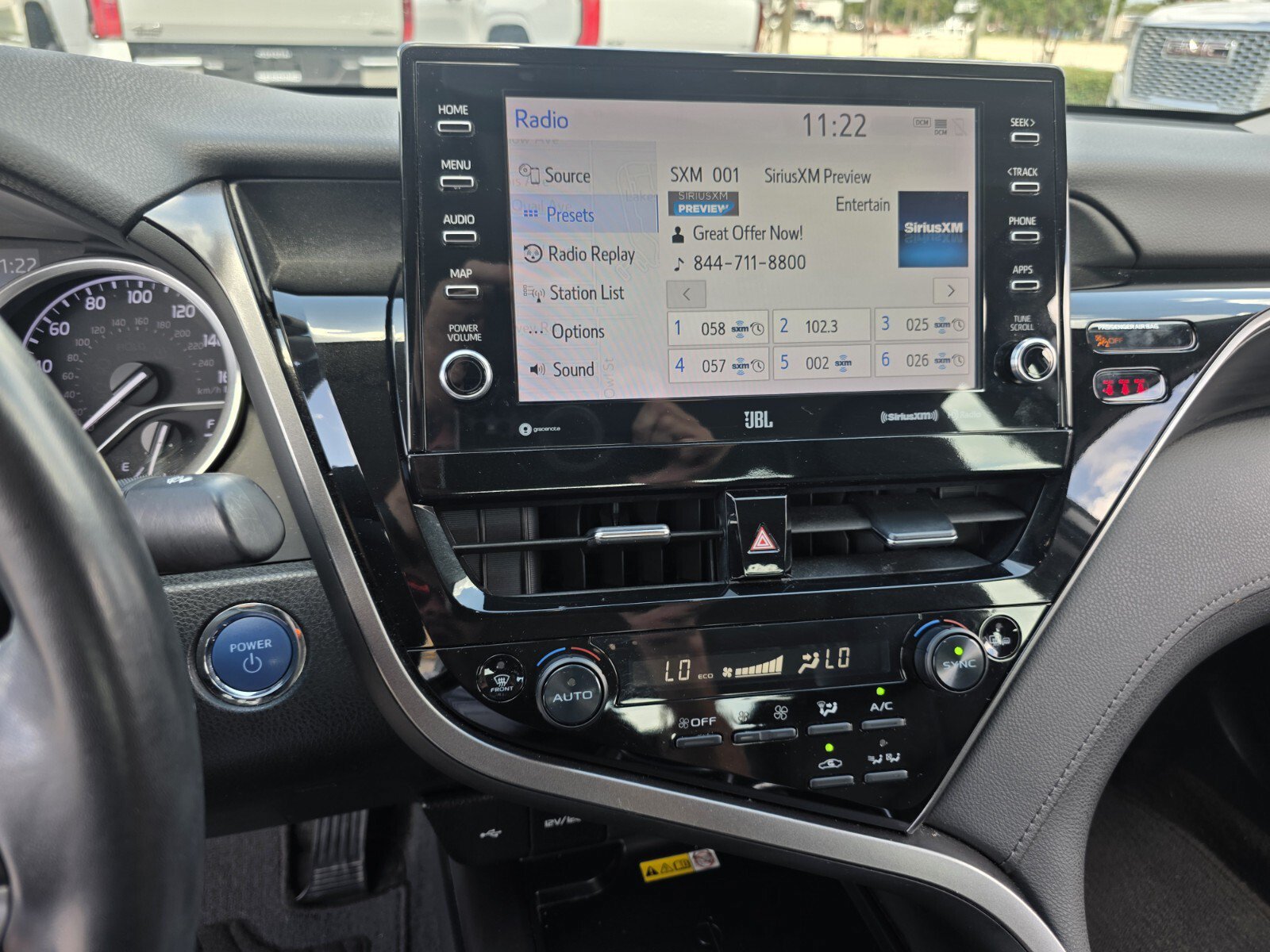 Certified 2022 Toyota Camry XLE w/ Navigation Upgrade Package FWD image 20