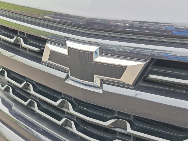 Used 2023 Chevrolet Silverado 1500 RST w/ LPO, Dark Essentials Package AWD/4WD image 33