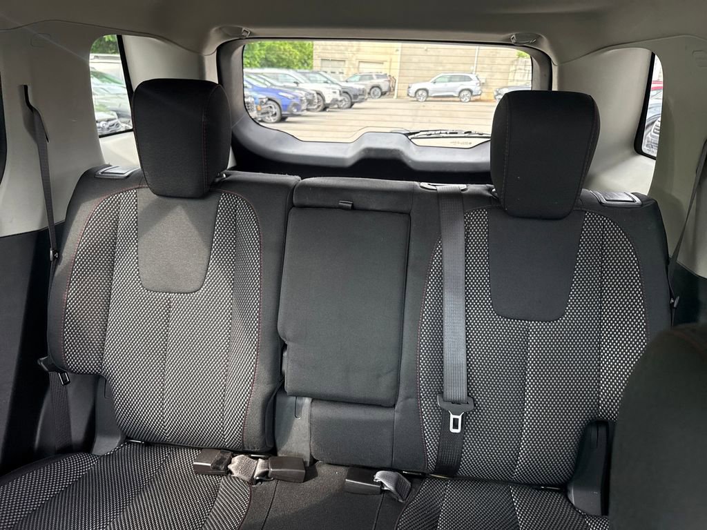 Used 2017 GMC Terrain SLE w/ Driver Alert Package I AWD/4WD image 31