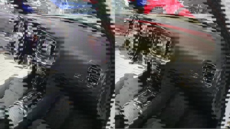 Used 2016 Dodge Charger SE w/ Sport Appearance Group image 24