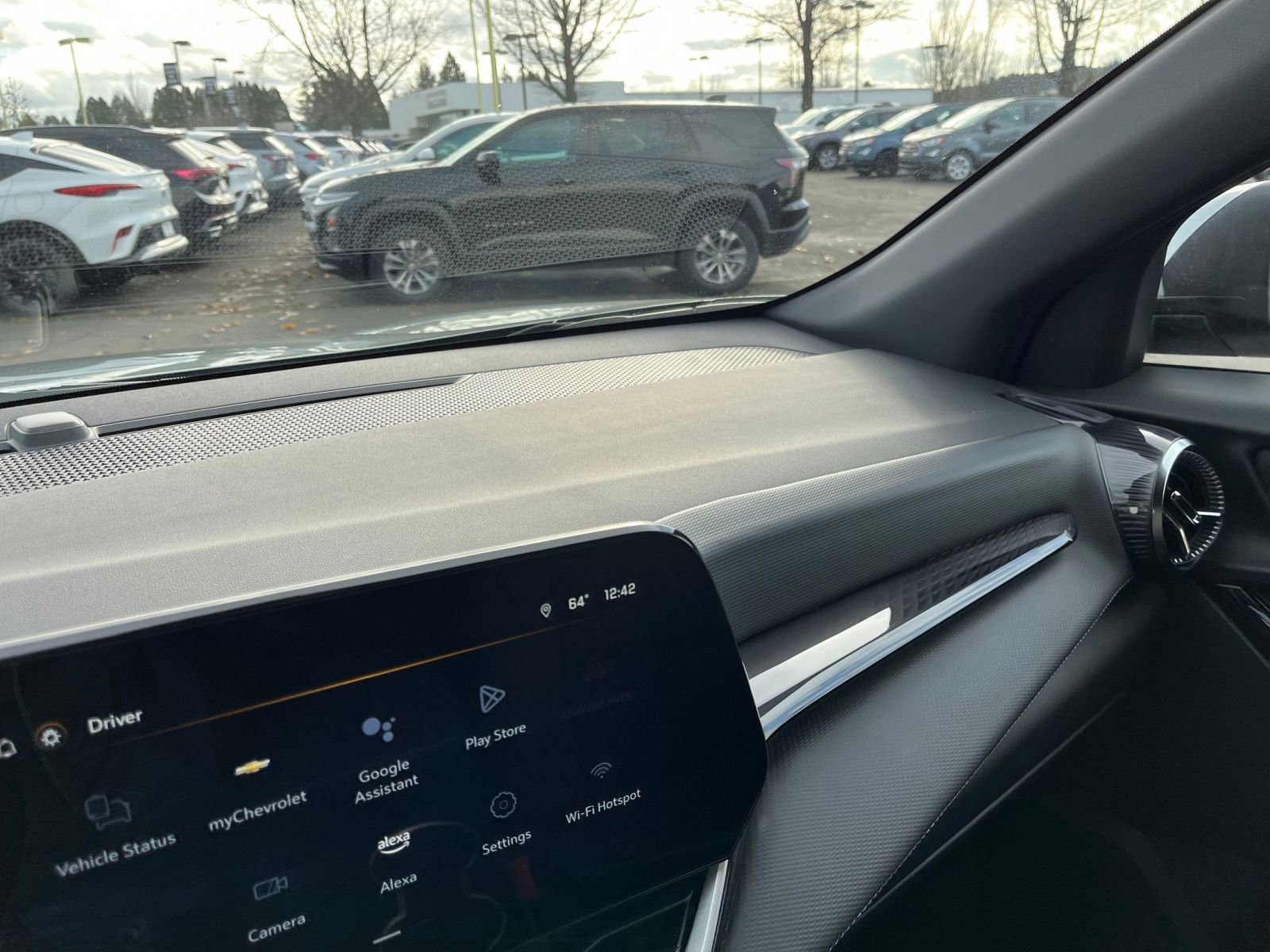 Used 2025 Chevrolet Equinox LT image 35