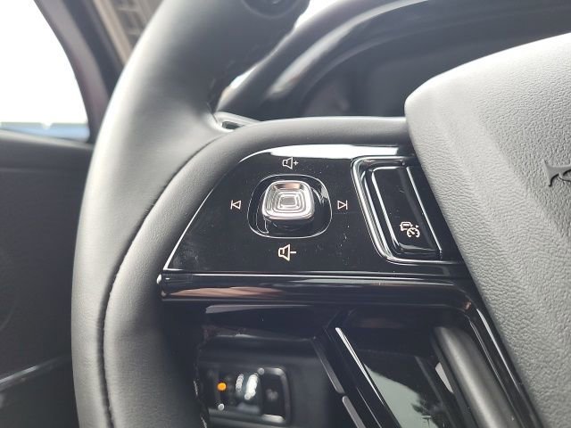 New 2025 Lincoln Corsair Reserve w/ Jet Appearance Package image 22