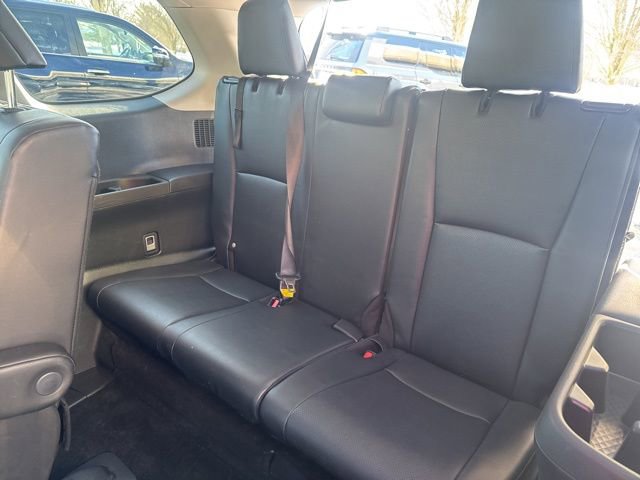 Used 2025 Toyota Grand Highlander AWD image 33