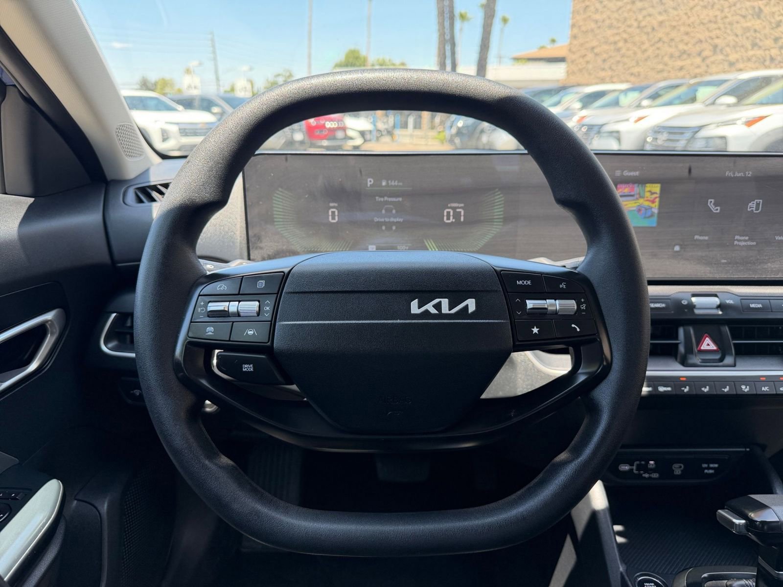 Used 2025 Kia K4 FWD image 27
