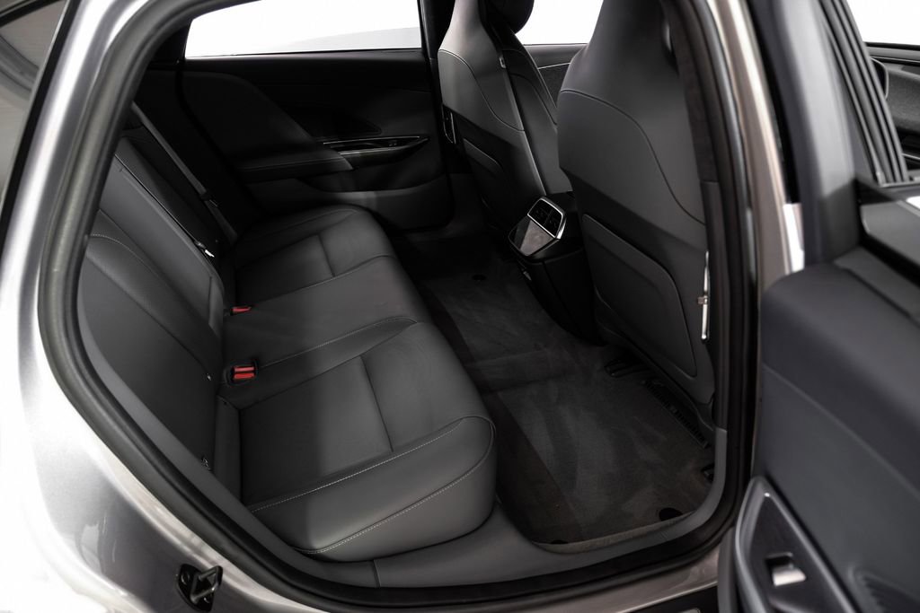 Used 2024 Lucid Air Touring image 45