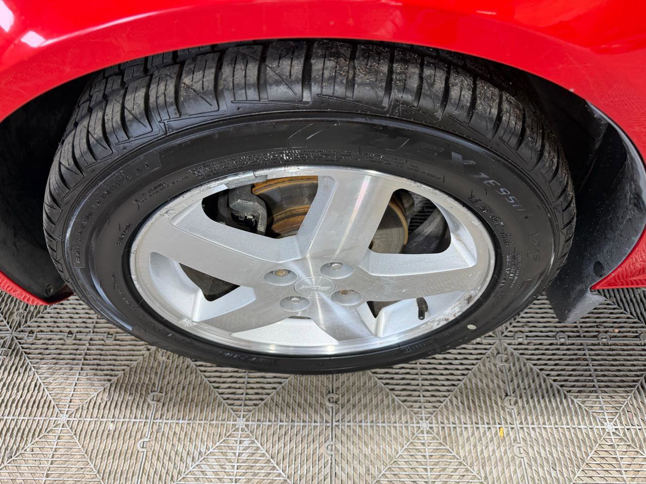 Used 2006 Chevrolet Cobalt LT w/ Preferred Equipment Group FWD image 26