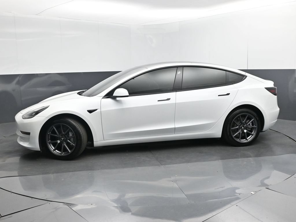 Used 2023 Tesla Model 3 Standard Range RWD image 26