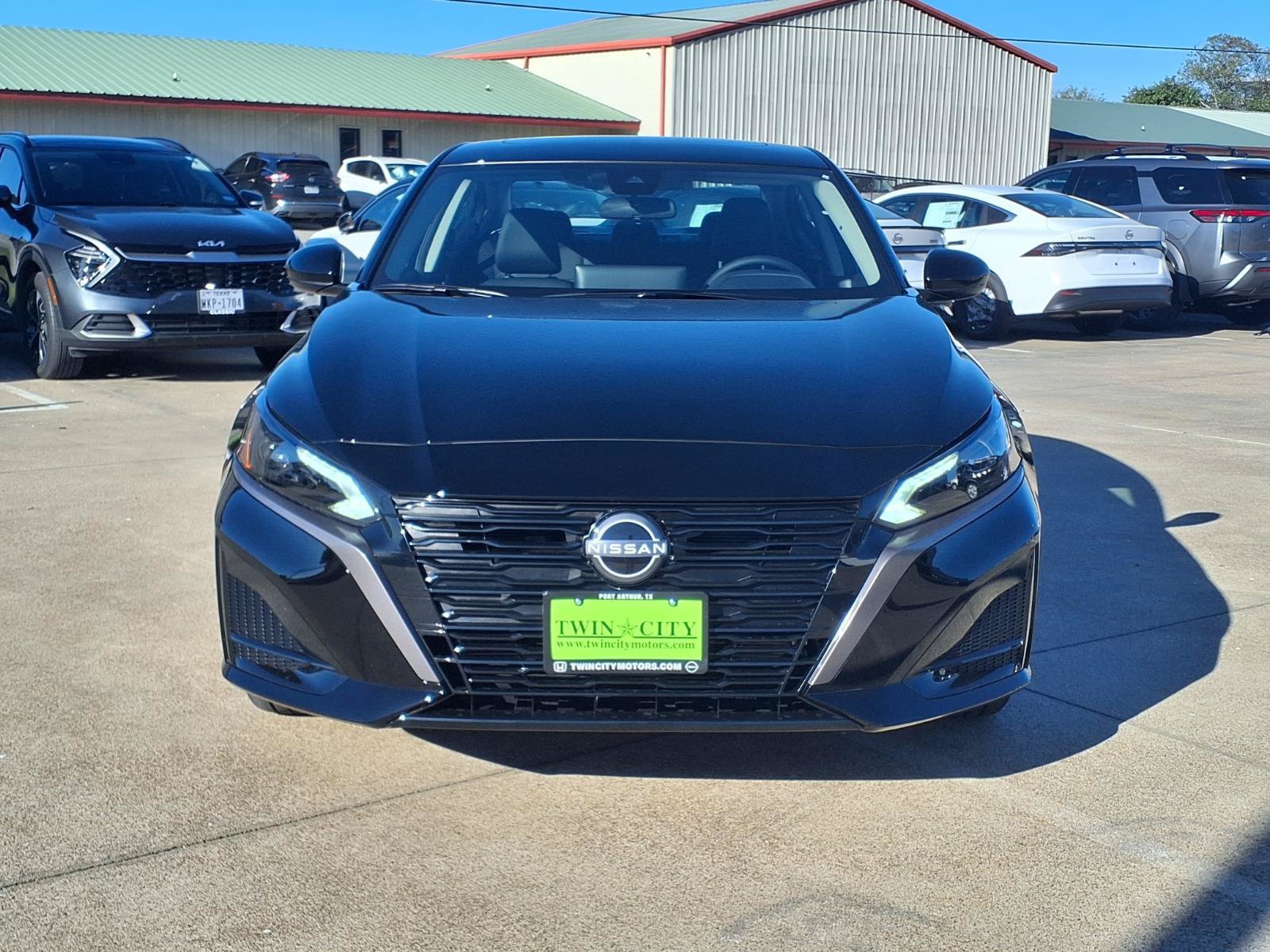 New 2026 Nissan Altima 2.5 SV w/ SV Premium Package AWD/4WD image 5