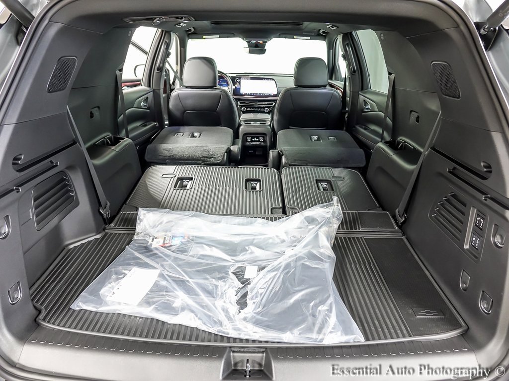 New 2026 Chevrolet Traverse RS w/ LPO, Floor Liner Package image 22
