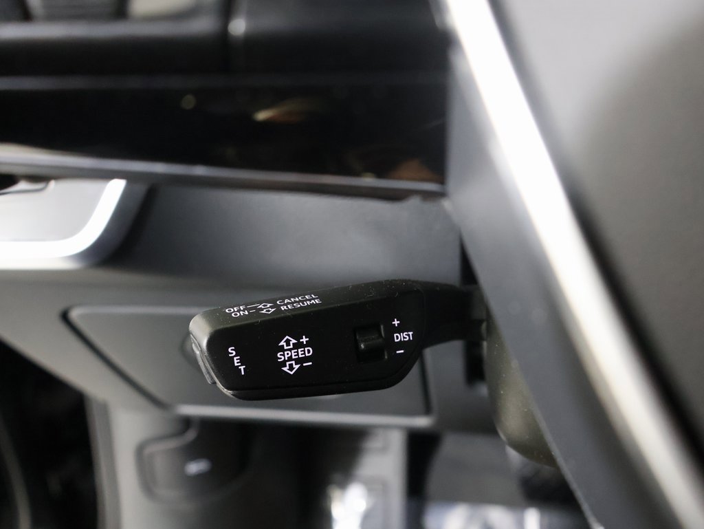 Used 2023 Audi A6 Premium Plus w/ Premium Plus Package image 28