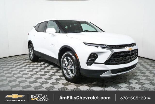 New 2026 Chevrolet Blazer LT w/ LPO, Floor Liner Package FWD image 1