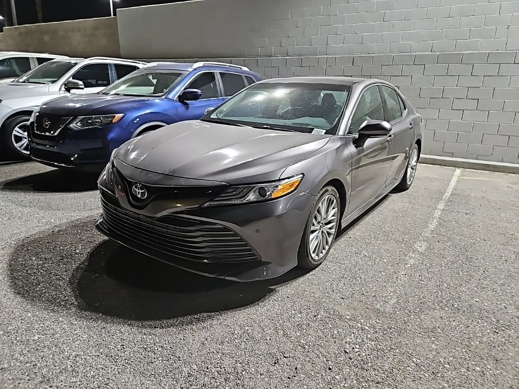 Used 2018 Toyota Camry XLE