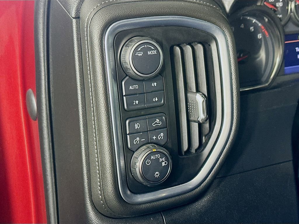 Used 2020 Chevrolet Silverado 1500 LT Trail Boss w/ Convenience Package AWD/4WD image 21