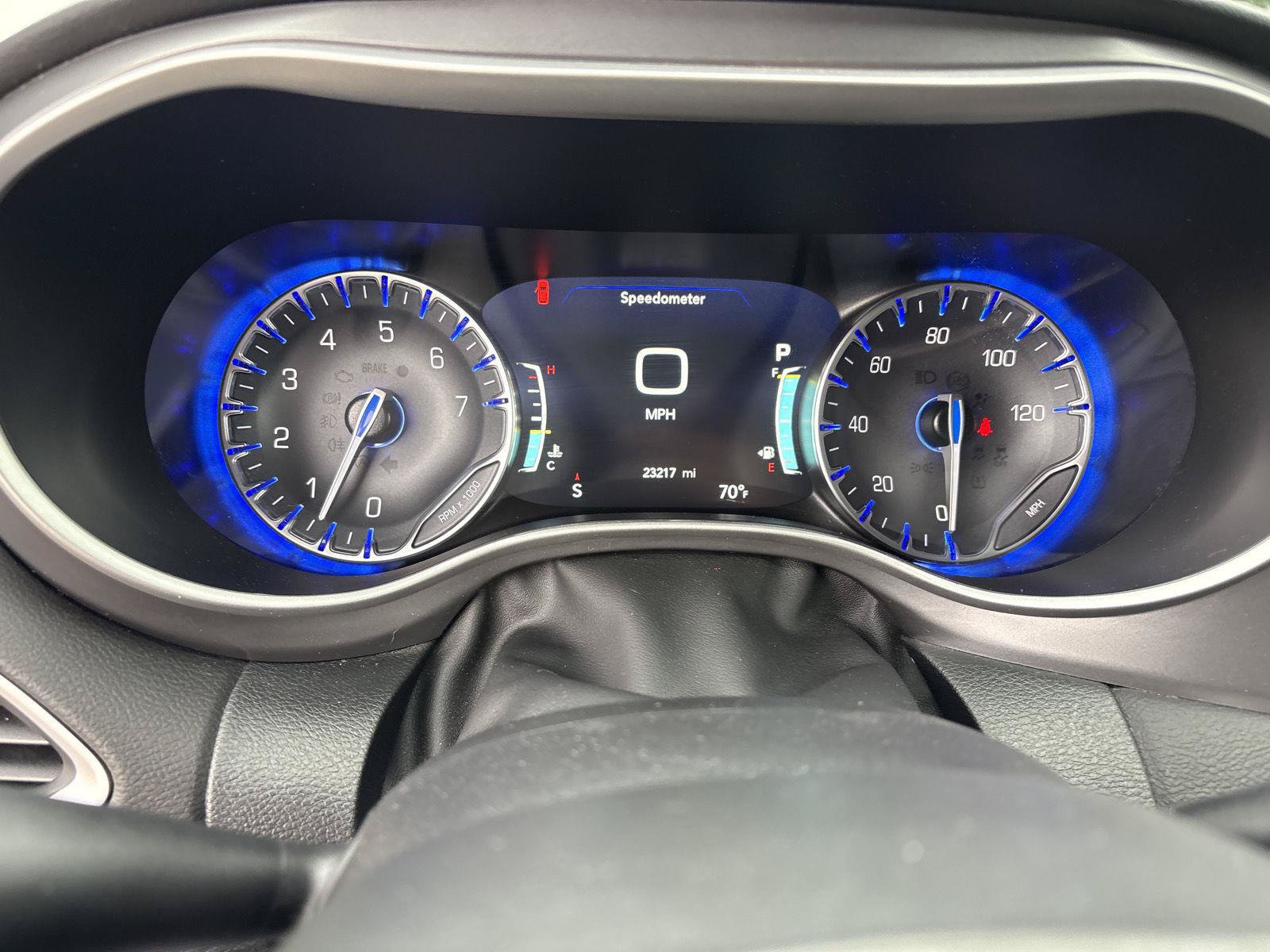 Used 2026 Chrysler Pacifica Select FWD image 17