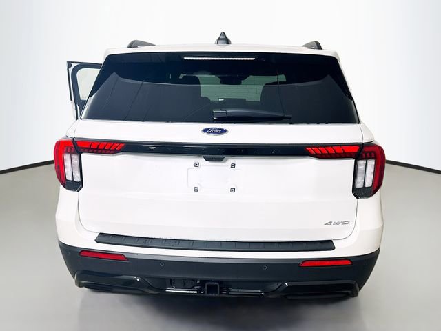 New 2026 Ford Explorer ST-Line w/ ST-Line Street Pack image 6