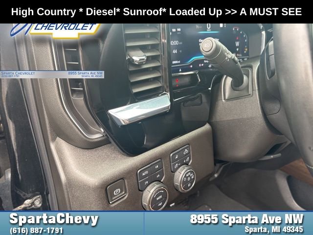 Used 2024 Chevrolet Silverado 2500 High Country AWD/4WD image 16