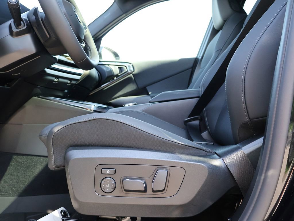 New 2025 BMW X3 xDrive30i w/ Premium Package image 39