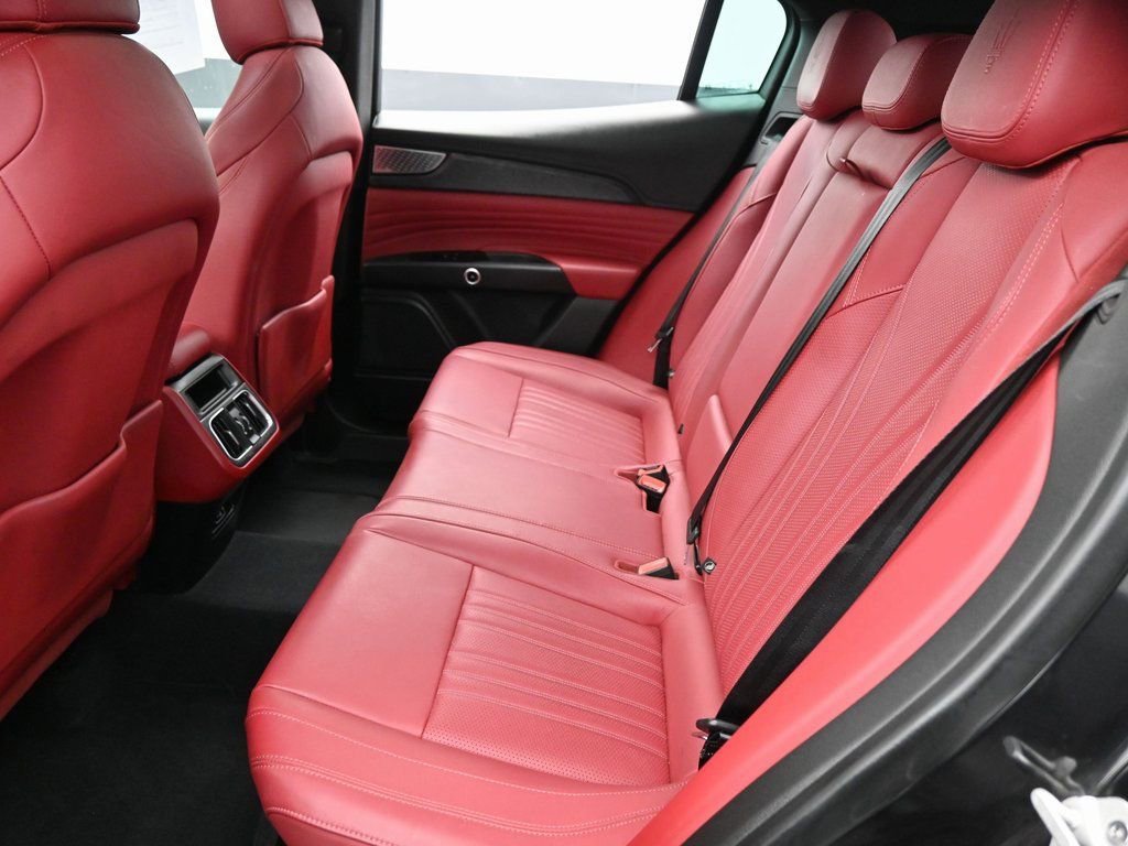 Used 2023 Maserati Grecale Modena image 30