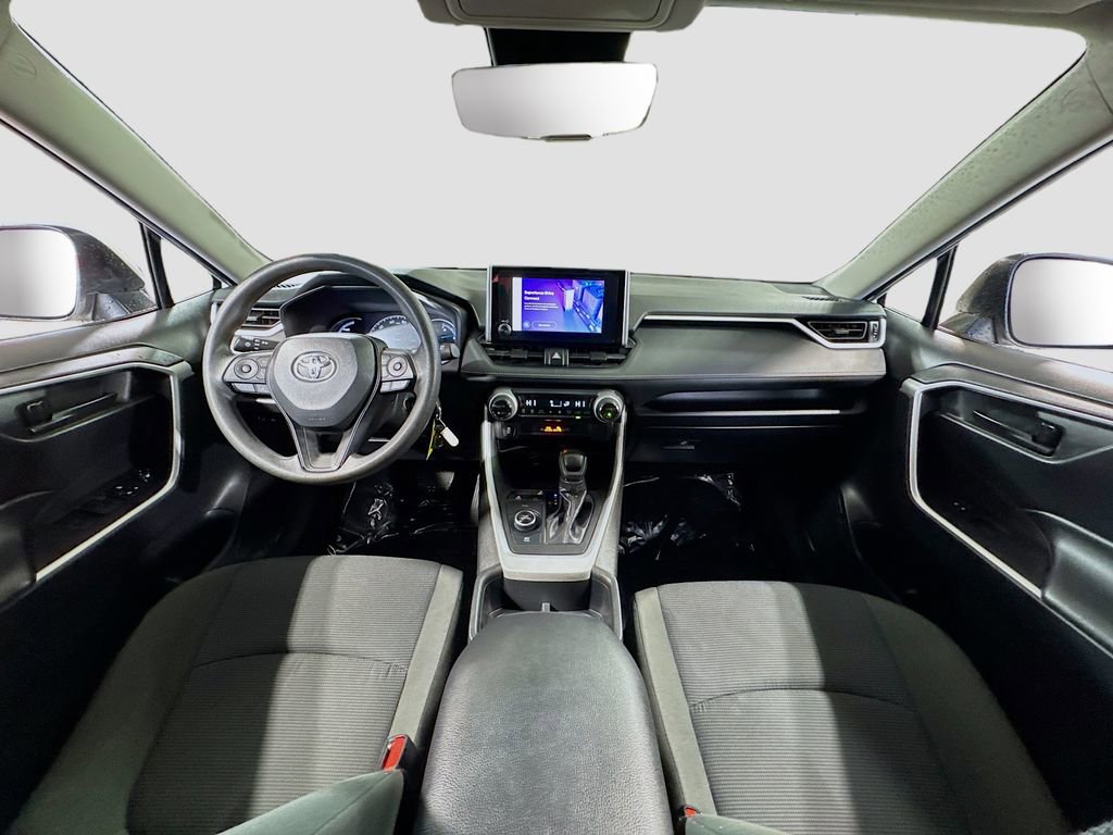 Used 2024 Toyota RAV4 LE AWD/4WD image 14